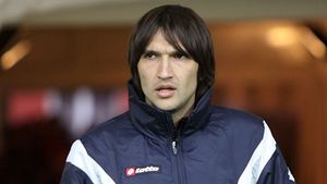 Dan Alexa riscă să fie dat afară de la Astra Giurgiu din cauza soției lui Reghe! Reacția oficială a lui Petre Buduru, președintele clubului, după ce tehnicianul a fost umilit public 