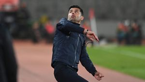 Nicolae Dică sare la gâtul lui Marius Șumudică după ultimele declarații. „Am rămas dezamăgit”. Ce ar fi făcut tehnicianul dorit de Adrian Mititelu în timp ce FC U Craiova avea antrenor