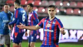 Bogdan Vătăjelu pune FC Bihor în așteptare. Fundașul rămâne la Oradea doar dacă ”nu apare nimic bun”