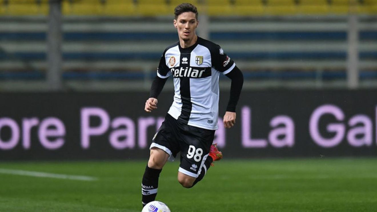 Parma, mesaj în limba română pentru Dennis Man, după primul gol în Serie A: „Pură pasiune!”