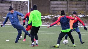 Ilie Stan vrea să ducă SCM Gloria Buzău în play-off-ul Ligii 2, deși nu are drept de promovare: ”Avem acest obiectiv, al nostru, personal.” Cine va acoperi locul lăsat liber de jucătorul parior exclus din lot