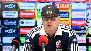 Leo Grozavu, reacție fabuloasă după Rapid - Botoșani 1-0: „Nu pot jucătorii să mănânce spanac și să se transforme în Popeye marinarul, să li se umfle mușchii mai tare”