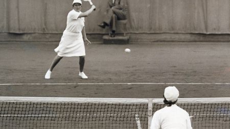 SPECIAL | 'Simonna' lor dragă. Cine este următorul star din tenis care își va împrumuta numele unui teren la Roland Garros: de la dreapta Generalului de Gaulle, în Tennis Hall of Fame
