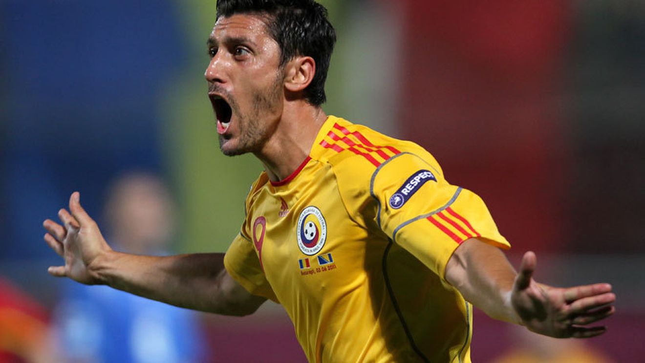 Nu mai trebuie decât semnătura! Villas-Boas a făcut "curat" pentru Marica. Românul, posibil titular la Tottenham