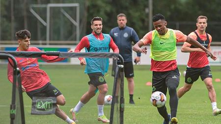 Abia a semnat cu FCSB, că deja are probleme! Neubert l-a „distrus” pe Alex Băluță