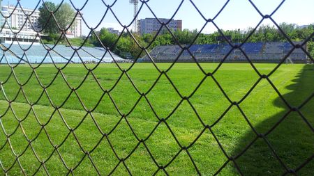 "Bijuteria" părăsită. FOTO: Cum arată stadionul din Cotroceni după 5 ani în care nu a mai găzduit vreun meci de fotbal