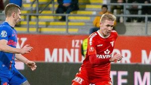 Ce i-au spus colegii lui Cristi Mihai după ce utistul a semnat cu Dinamo și i-a trimis - practic - la bancomate?