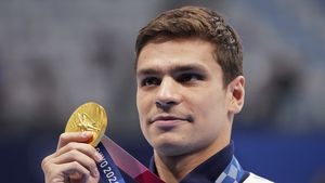 Campionul olimpic din Rusia și-a anunțat retragerea. E sergent în poliția de la Moscova și a susținut războiul din Ucraina