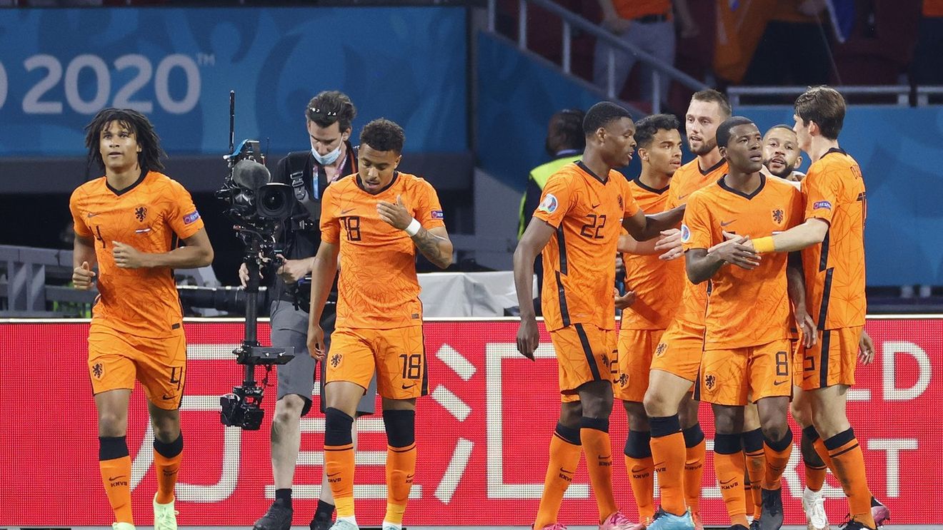Olandezii se pregătesc să dea o lovitură uriașă după eliminarea de la EURO 2020! Un fost selecționer este aproape să preia din nou „Portocala mecanică”