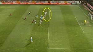 Din controversă în controversă spre trofeul din Liga 1! Golul care îi poate aduce titlul lui CFR Cluj a fost marcat dintr-o poziție suspectă de offside | VIDEO