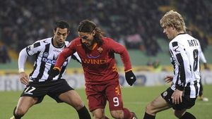 Luis Enrique a scăpat vestiarul de sub control!** Osvaldo și Lamela s-au bătut din cauza unei ironii: 'Băi, te crezi Messi?'