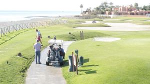 Au ajuns  în "Paradis"!** CFR, ca marile cluburi din Europa