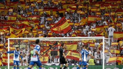 Fanii Realului, mesaj puternic într-o zi foarte tensionată: „Toți suntem Spania!” Ce s-a întâmplat în minutul 12 al meciului cu Espanyol. VIDEO
