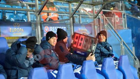 FOTO:** Cum au "aranjat" jucătorii lui Reghecampf schimbările la partida cu Molde :)