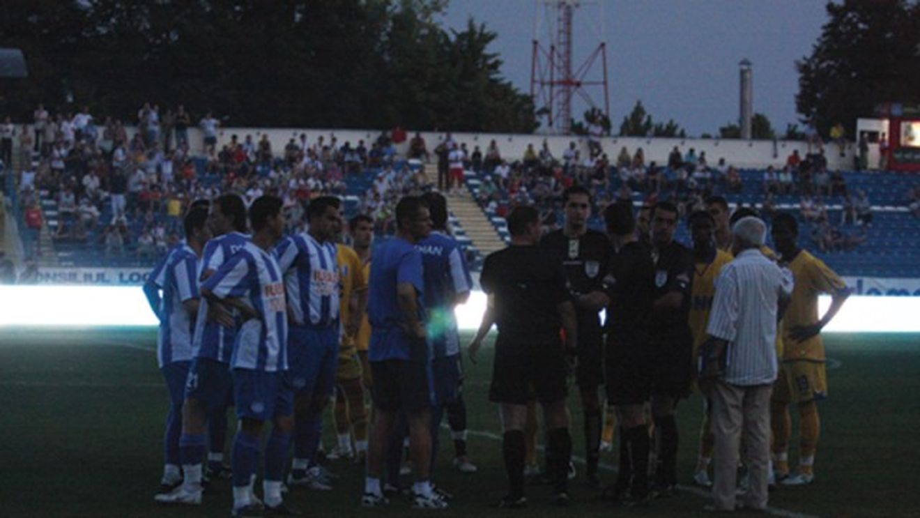 Poli Iași - Farul se rejoacă