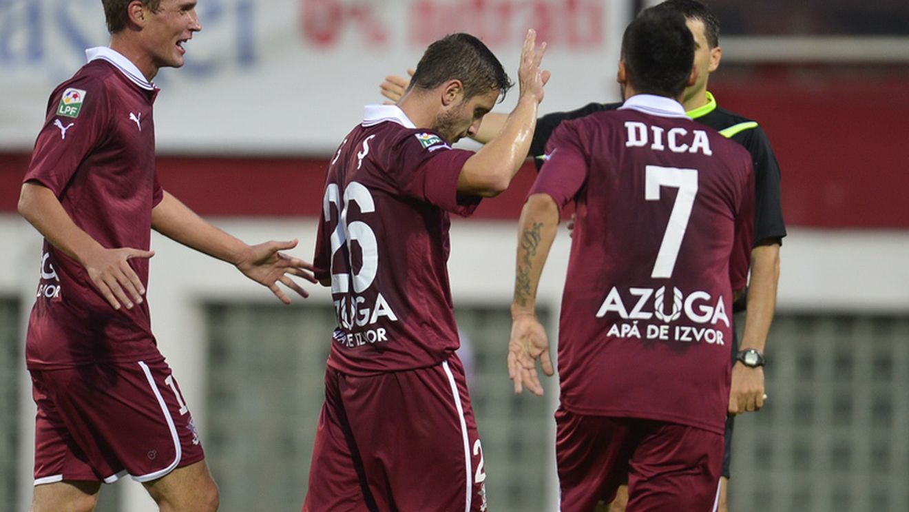 Buș a marcat primul său gol la Rapid împotriva echipei unde s-a format, "U" Cluj: "Nu m-a lăsat sufletul să mă bucur"