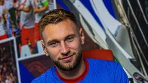 Denis Drăguș a dezvăluit adevăratul motiv pentru care a semnat cu FCSB: „Nu mai era nimic de adăugat!”