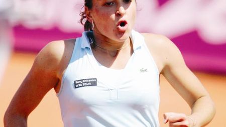 "Piti" atacă vârful!