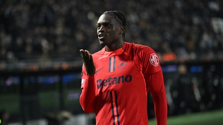 Joyskim Dawa a dat lovitura înainte de Lyon - FCSB. Transferul în Franța pentru 5.000.000 de euro devine iminent