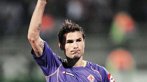 Mutu: „Nu plec de la Fiorentina, vreau iar în Ligă!"
