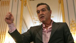 "Fără premieri în 2006 nu mai lua Steaua titlul! `Jocurile` erau făcute să câștige Rapidul!"