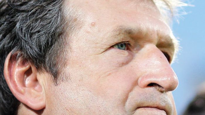 Susic e într-o situație disperată:** Bosnia, în criză de fundași!