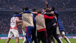 Britanicii de la GOAL, impresionați de gestul vedetelor lui Lyon de la București. Pe FCSB au numit-o Steaua București