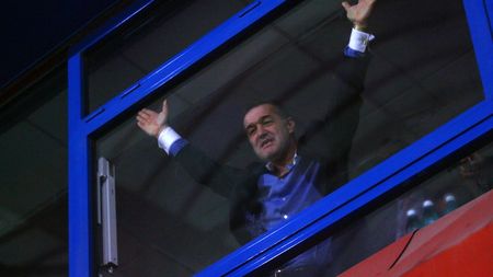 Becali: "Pentru golul ăsta, Szekely va rămâne** toată viața la Steaua!"