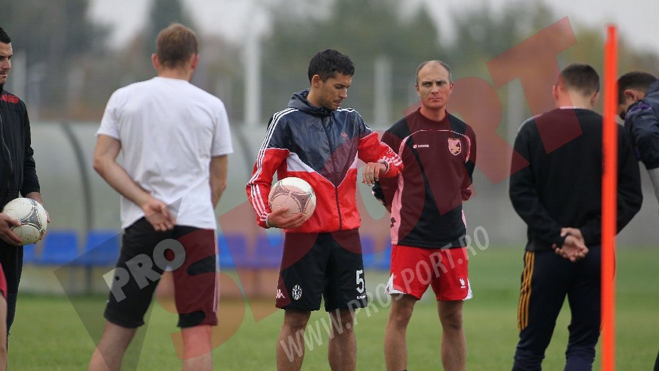 Codrea vrea să facă din ASU Politehnica Napoli de România: "E ca o poezie și autorul are inspirație"