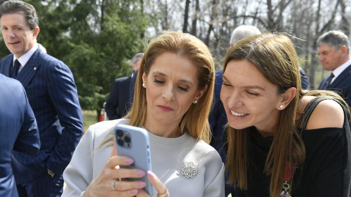 Milionarul a avut de ales între Simona Halep și Cristina Neagu. N-a stat pe gânduri: „Ea e”