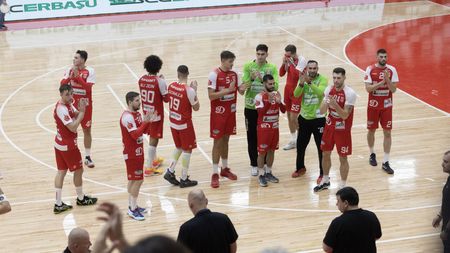 Dinamo Bucureşti a fost spulberată de Veszprem, echipa fostului antrenor al „dulăilor"! Scor dur în Champions League