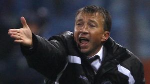 Șefii lui Kuban vor să-l DEA AFARĂ‚ pe Dan Petrescu!** "Super Dan" l-ar putea antrena pe Roberto Carlos! Două echipe îl vor