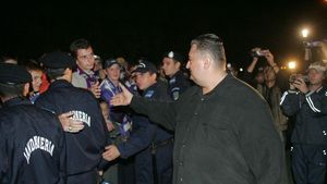"Mircea Sandu spune că îmi bat joc de timișoreni, dar eu am asigurat bugetul lui Poli!"