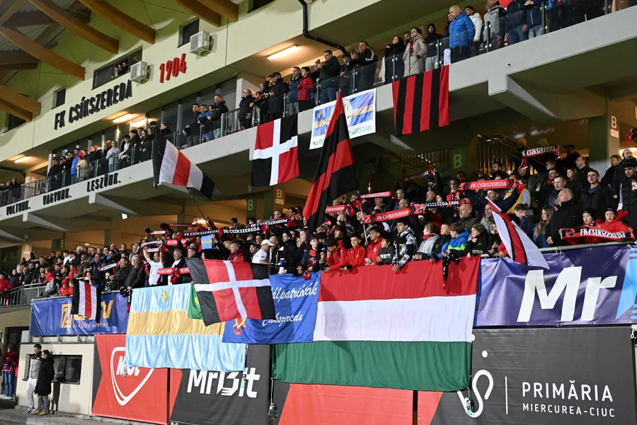 Povestea românului care a cucerit Ținutul Secuiesc „Nicăieri n-am fost mai iubit, deși maghiară de-abia vorbesc”. Cel mai bun portar din Superliga în acest sezon juca anul trecut la retrogradare în L2!
