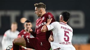 Ce club din Spania insistă pentru transferul lui Louis Munteanu. „Caută un atacant tânăr, cu cifre mari și un preț accesibil”