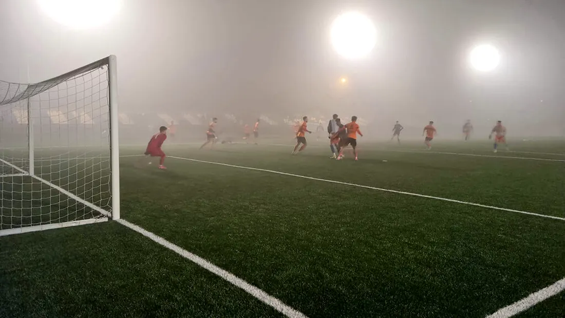 Poli Iași a învins în ceață Știința Miroslava, într-un amical în care Leo Grozavu a testat mai mulți jucători