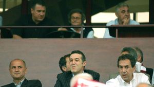 George Copos, derapaj verbal în mesajul înainte de Revelion pentru Gigi Becali! Milionarul care a scris istorie la Rapid a înjurat-o pe Steaua