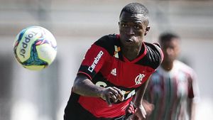 "Trebuie să-l aducem cât mai repede posibil. E pregătit!" Al șaptelea cel mai scump transfer din istoria Realului a aflat când vine pe "Bernabeu". Zidane a aprobat mutarea