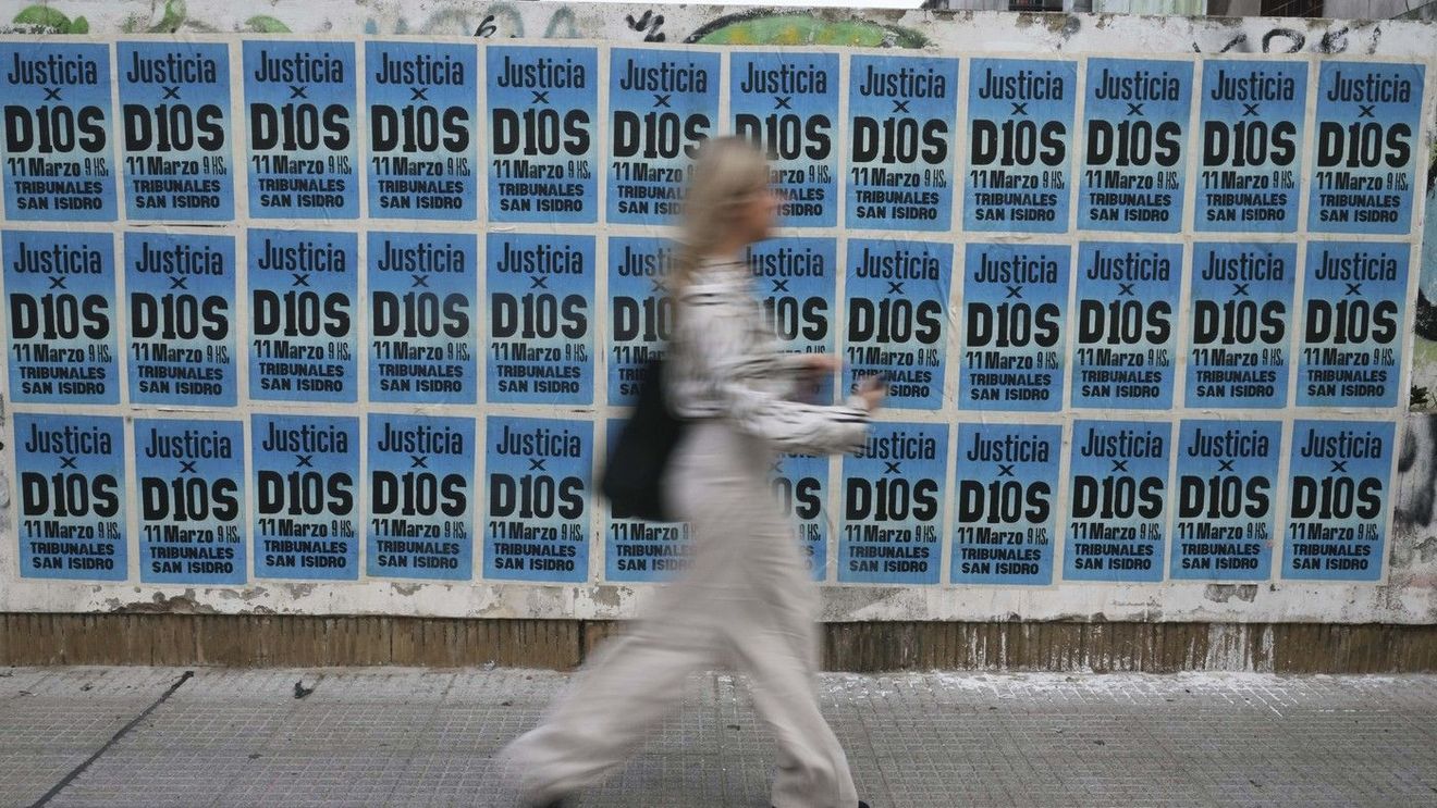 Ipoteză șocantă în cazul decesului lui Maradona. Ar fi făcut dragoste cu psihologul lui înainte să moară