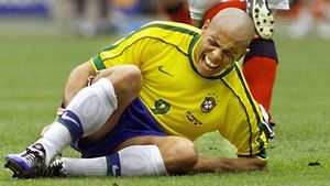 Dezvăluiri de senzație!** Ar putea fi cel mai mare scandal din istoria fotbalului: Ronaldo, acuzat că a fost "blat" în finala cu Franța din 1998