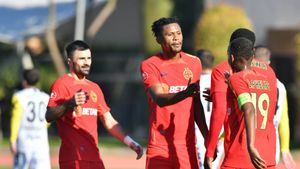 Primul fotbalist care semnează cu FCSB din vară! Echipa pentru grupele Ligii Campionilor se construiește cu un renegat, iar Meme Stoica e cel care insistă