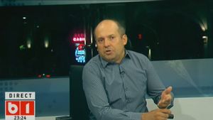 Radu Banciu i-a desființat pe jucătorii Franței după finala Campionatulului Mondial! "Umtiti? Ar retrograda și cu Chiajna. Mbappe... cum să joci la PSG când arăți în halul ăsta?". Croația nu a scăpat nici ea de critici