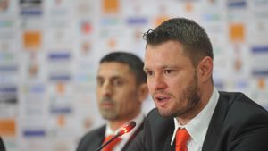 Laude de la "Săgeată". Marius Niculae, cuvinte frumoase despre Cosmin Contra. Ce a remarcat la selecționer
