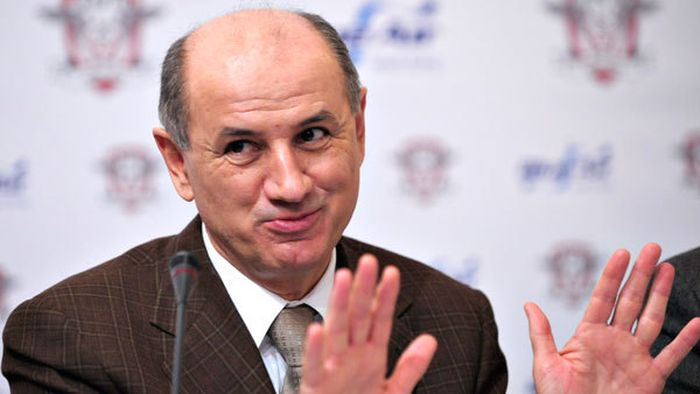 Copos e de partea lui Coman și le transmite fanilor:** "NU pleacă de la Rapid! Dacă vreți asta, veți rămâne singuri"