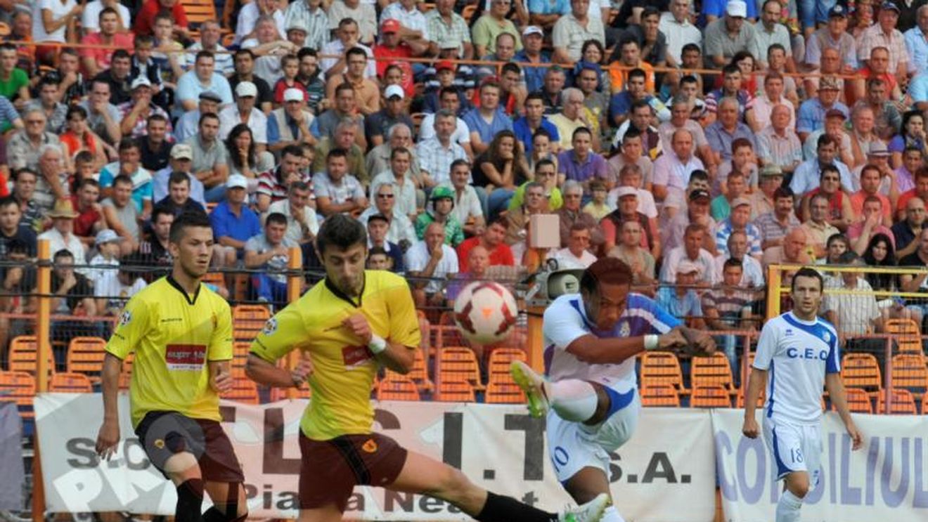 Germania îți dă aripi! Eric nu a mișcat în fața lui Stana. Ceahlăul - Pandurii 1-0. VIDEO REZUMAT