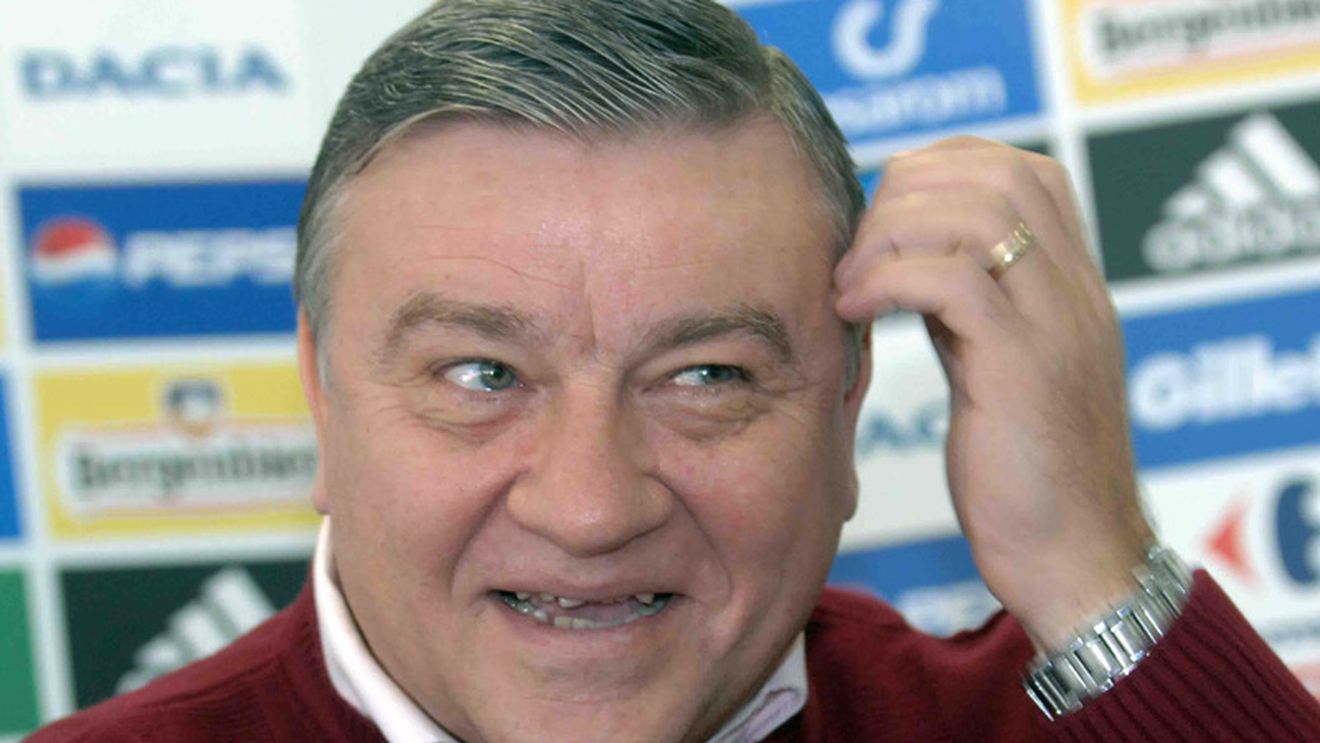 Sandu bagă mâna în foc: **"Nu avem arbitri corupți"