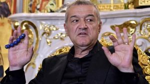 Decizie drastică luată de Gigi Becali! „Nu mă uit, nu îmi place!” Cum a reacționat patronul FCSB când a fost întrebat despre noul joc al echipei