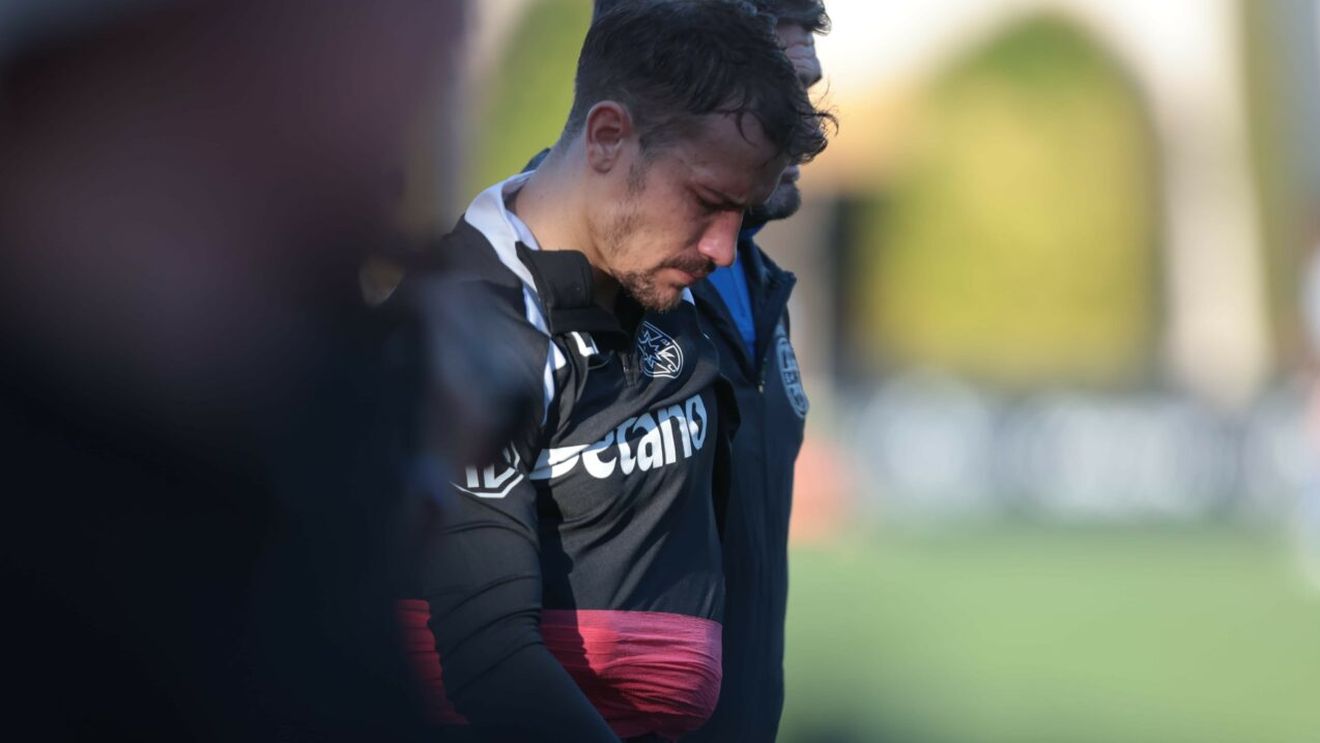 FCSB - Hamburg 2-1, în primul amical al campioanei în cantonamentul din Antalya. Victorie cu mulți nervi, umbrită de accidentarea gravă a căpitanului Darius Olaru!