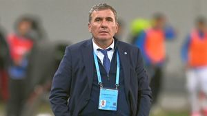 S-a aflat de ce a purtat Gică Hagi costum în fiecare meci din play-off! A renunțat la vestimentația sport după o discuție serioasă cu fiul său Ianis Hagi: „El mi-a zis asta!”