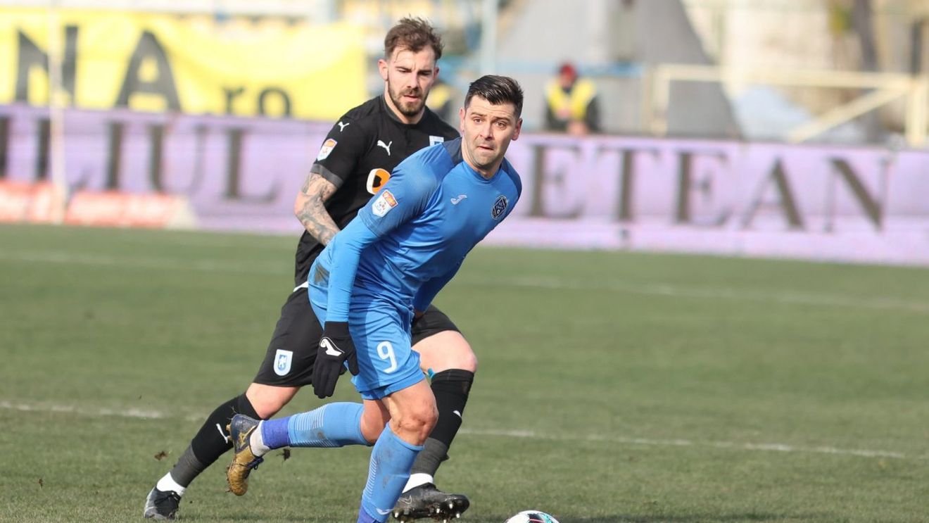 Raul Rusescu a izbucnit după remiza cu FC Argeș: „Ne rugăm să ieșim sănătoși de pe teren!” Atacantul a salvat Clinceniul de un adevărat coșmar